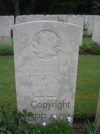 Etaples Military Cemetery - Blatchford, George
